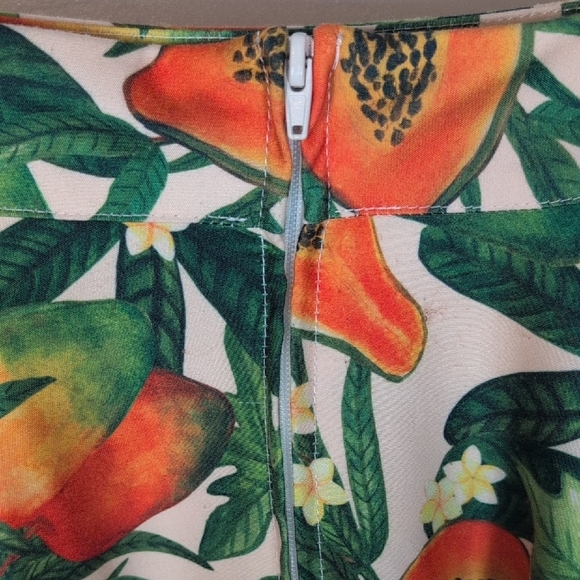 Voodoo Vixen Curve Cherie Tropical Fruit Print Flare Skirt - Picture 4 of 5